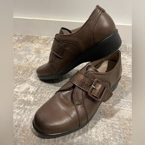 Dromedaris Rose Monkstrap Nurse Shoe Brown Leather Gold Detail Size 40/US 9.5-10
